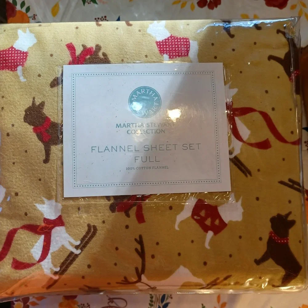 Martha Stewart Collection FULL Flannel Sheet Set PUPPY LOVE Dogs in Sweaters